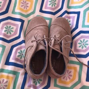 toms boot heels☺️